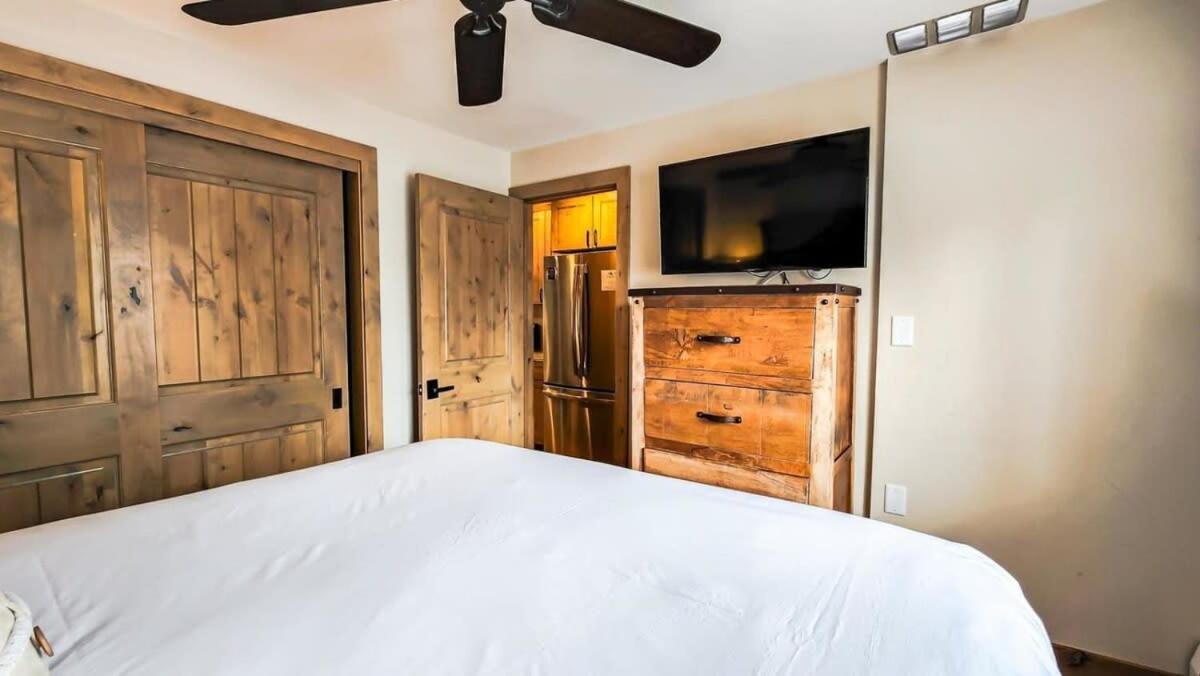 Cozy Val Disere Chalet Steps Into Town بريكنريدج المظهر الخارجي الصورة